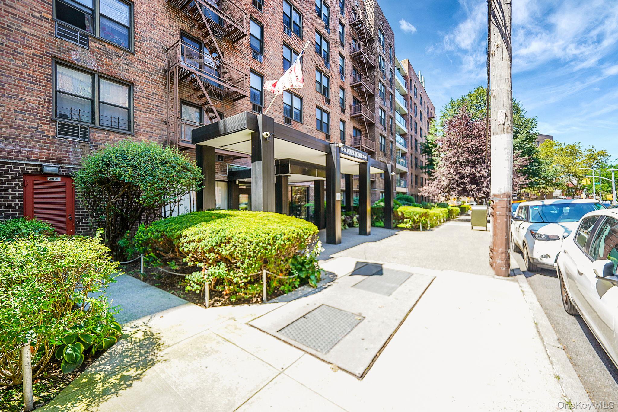 3520 Leverich Street # 212, Jackson Heights, NY 11372
