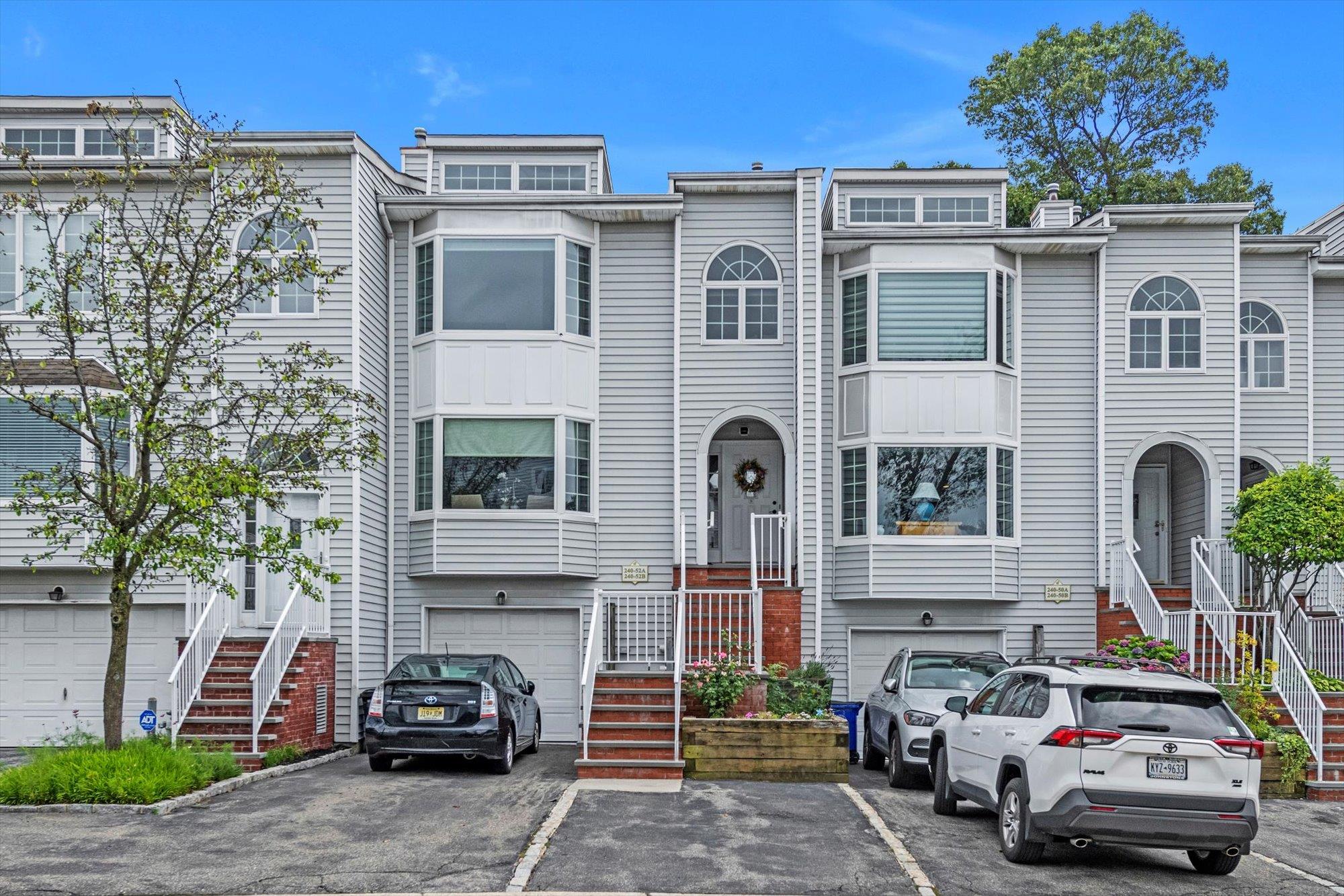 240-52B Oak Park Drive, Douglaston, NY 11362
