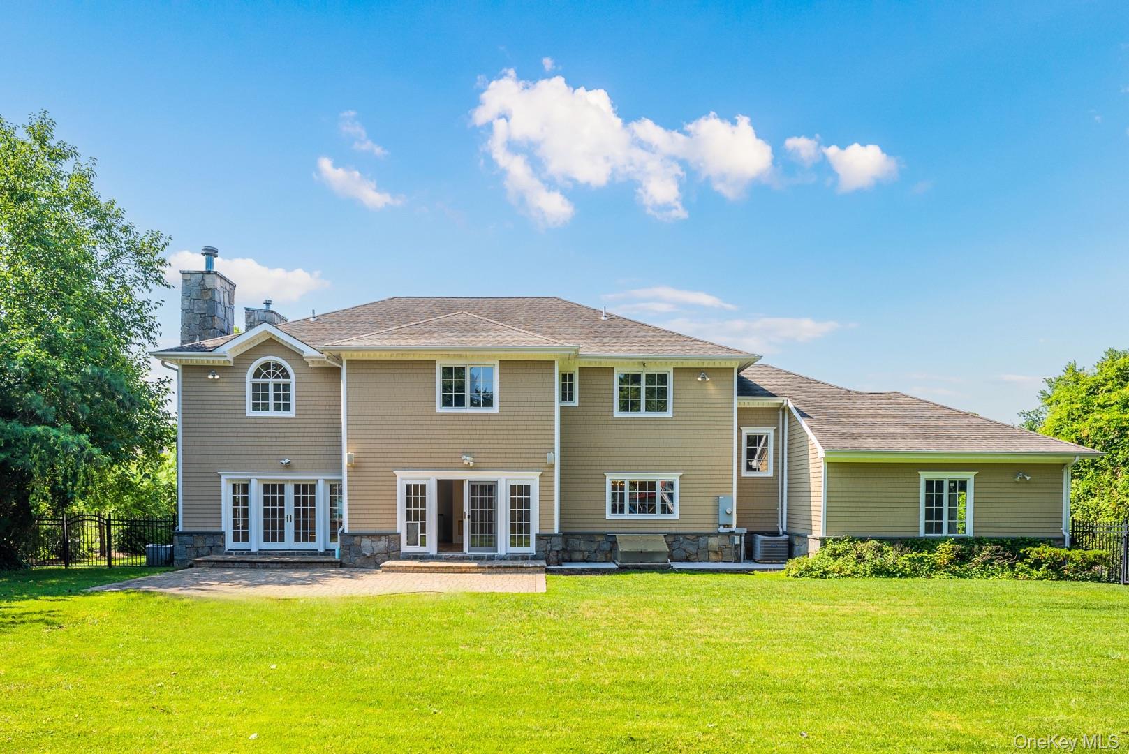 117 Crabapple Road, Manhasset, NY 11030