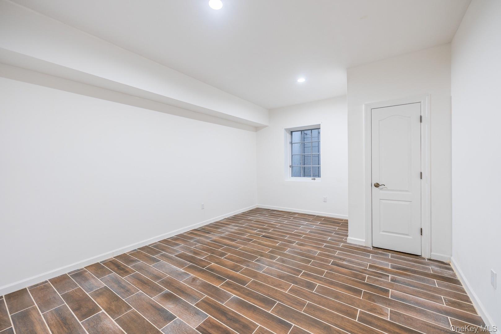 117 Crabapple Road, Manhasset, NY 11030