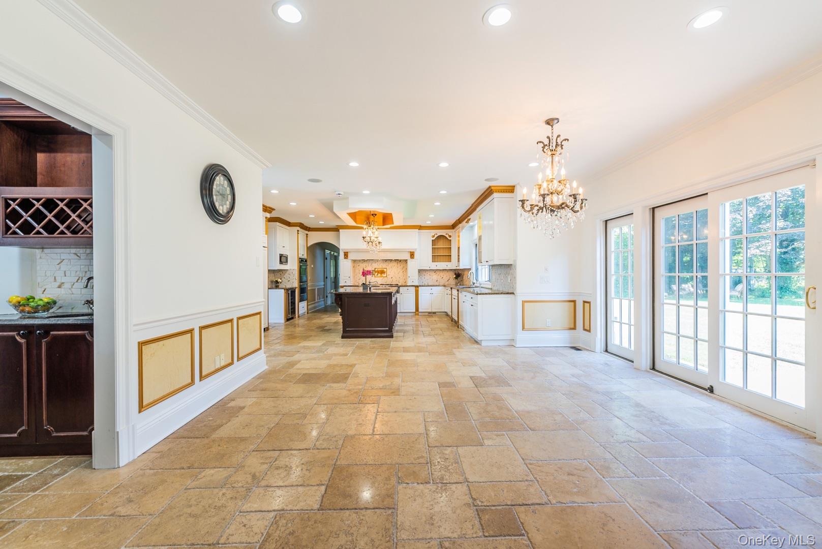 117 Crabapple Road, Manhasset, NY 11030