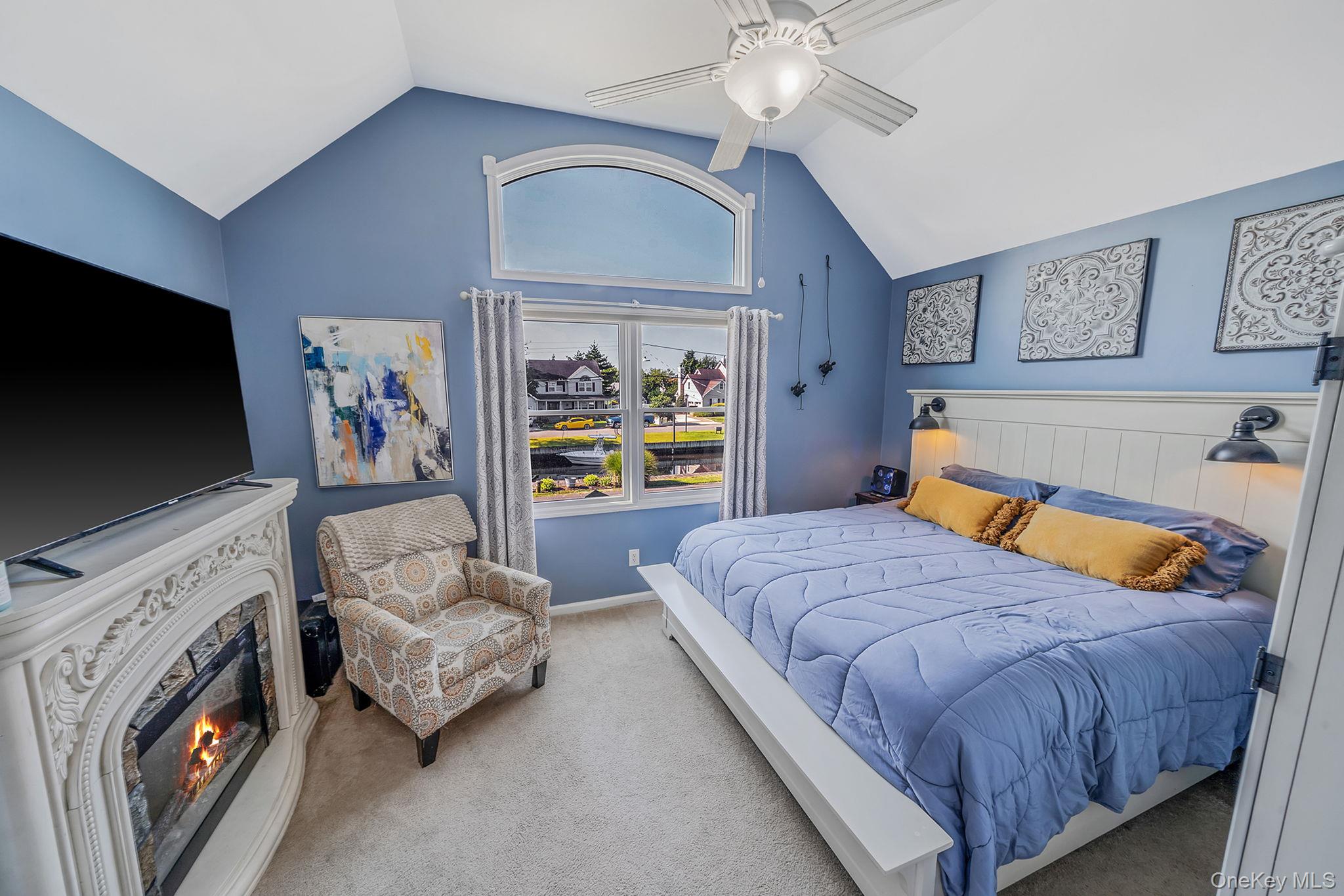 29 North Plaza, Amity Harbor, NY 11701