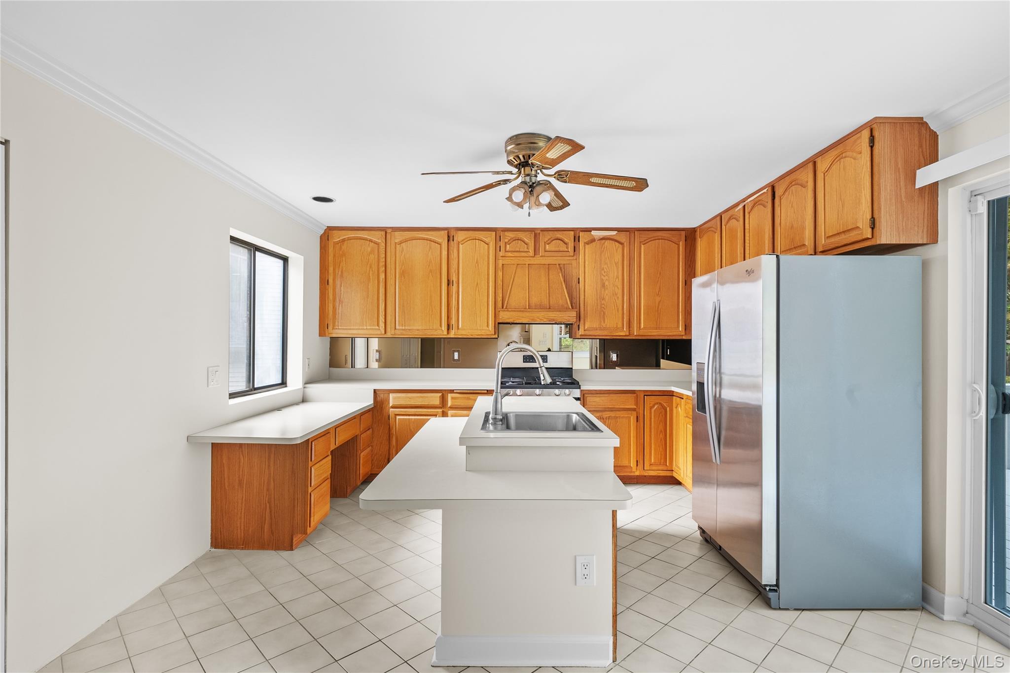 59 Breeze Avenue, Ronkonkoma, NY 11779