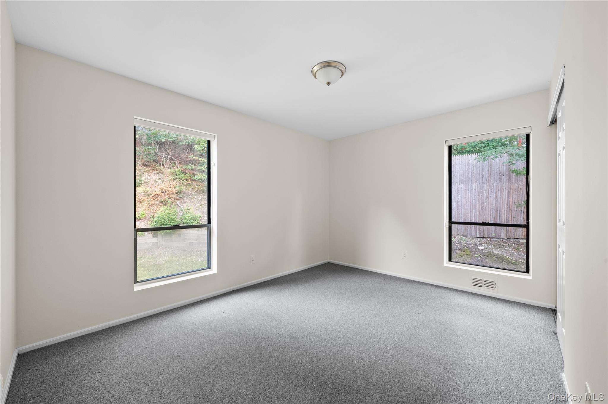 59 Breeze Avenue, Ronkonkoma, NY 11779