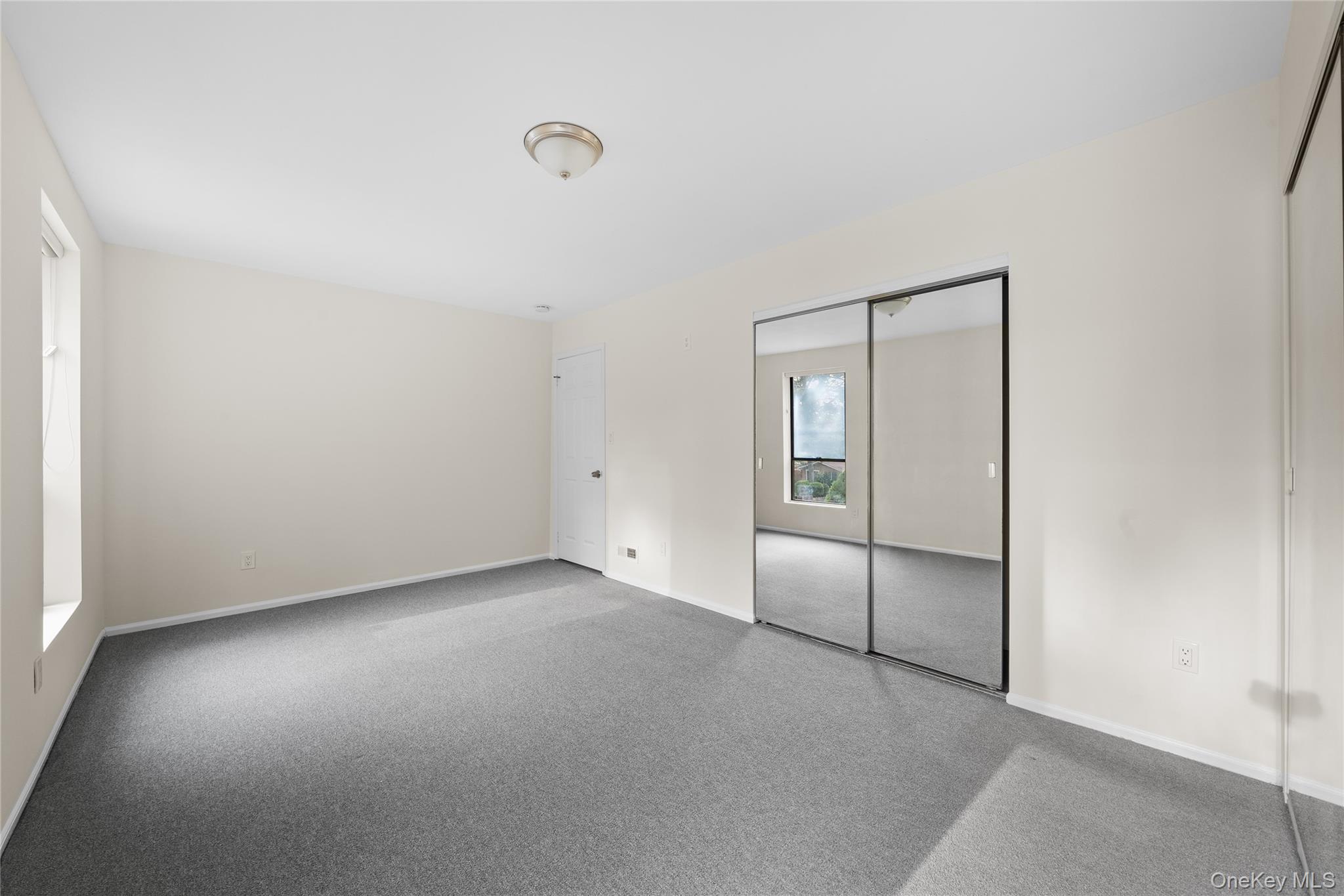 59 Breeze Avenue, Ronkonkoma, NY 11779