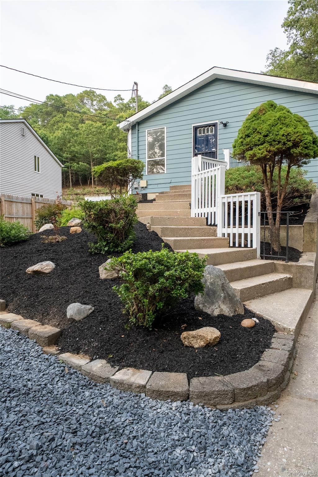 59 Breeze Avenue, Ronkonkoma, NY 11779