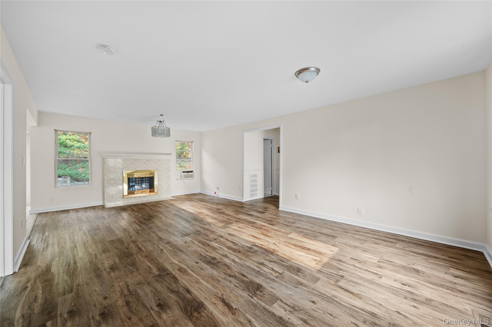 59 Breeze Avenue, Ronkonkoma, NY 11779