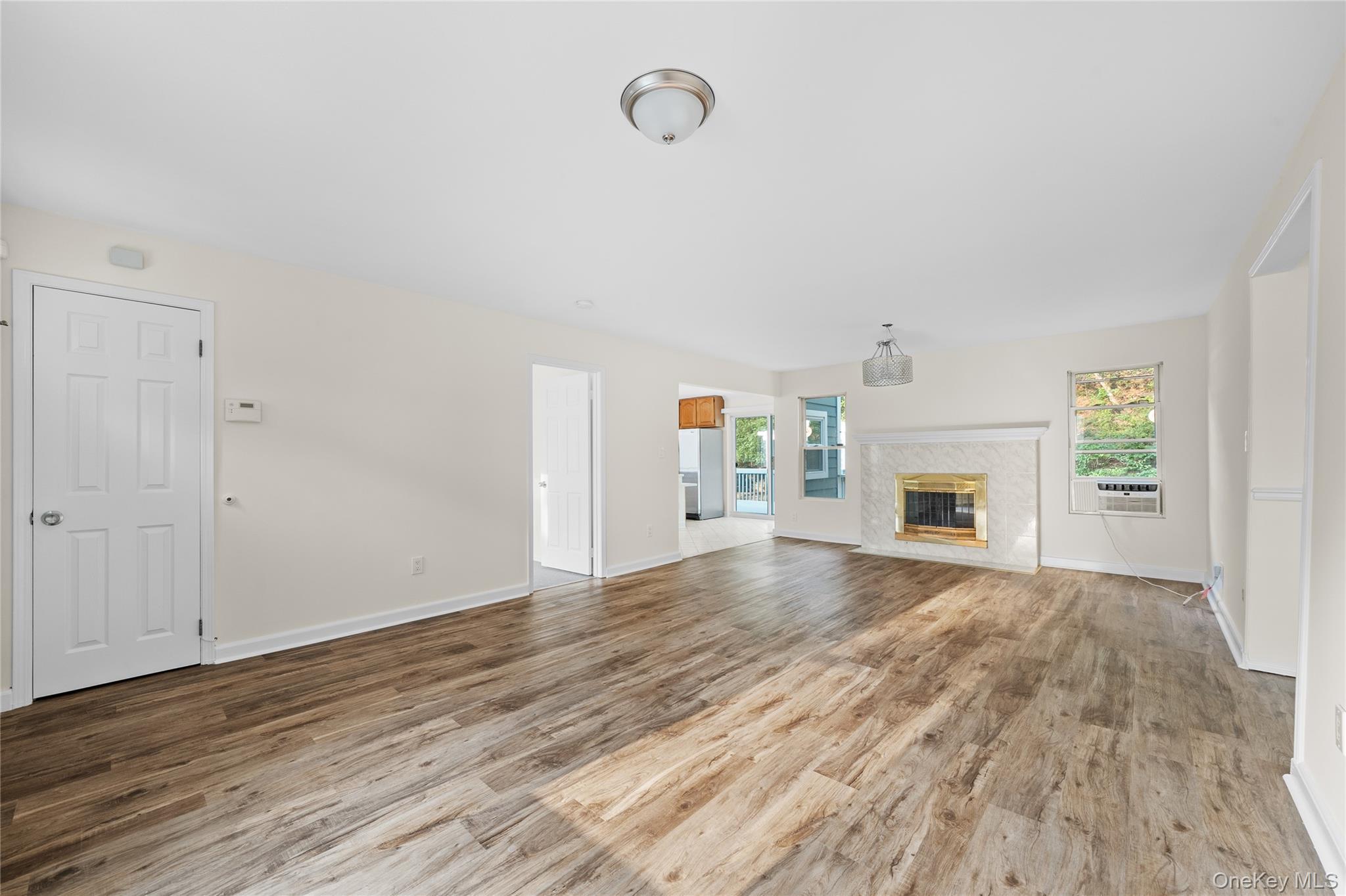 59 Breeze Avenue, Ronkonkoma, NY 11779