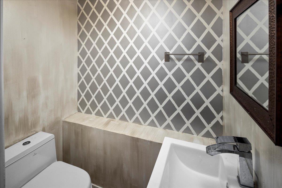 559 Arlington Place, Cedarhurst, NY 11516