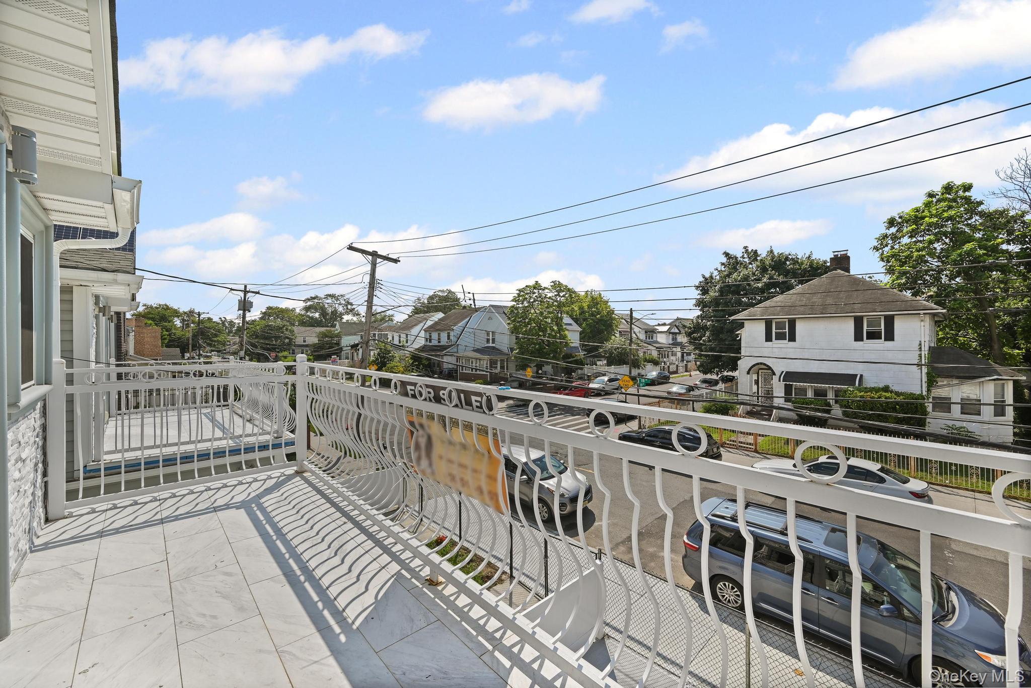 18821 118th Avenue, Saint Albans, NY 11412