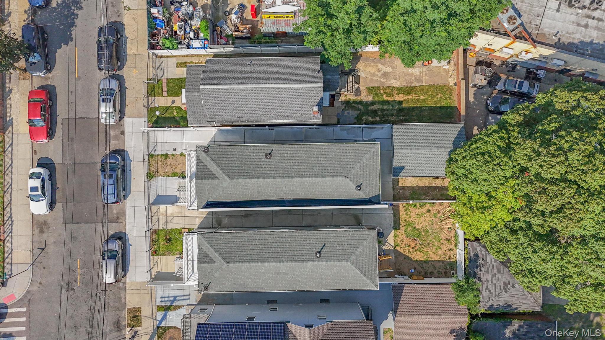 18821 118th Avenue, Saint Albans, NY 11412