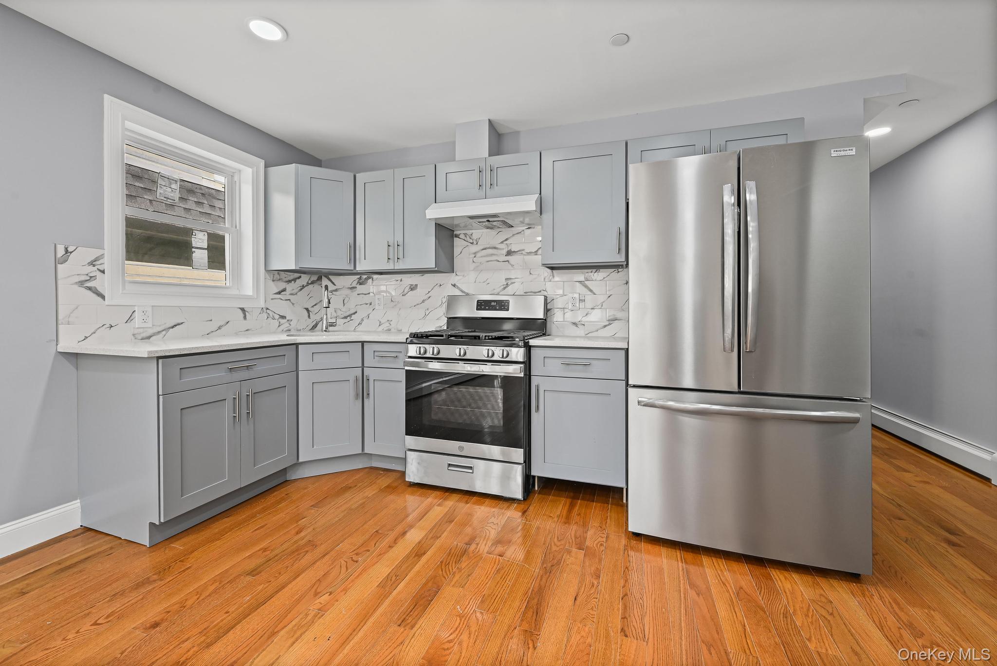 18821 118th Avenue, Saint Albans, NY 11412