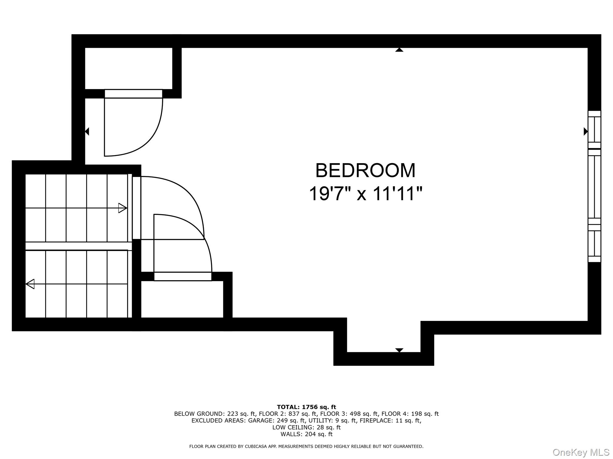 7 Meriden Place, Melville, NY 11747