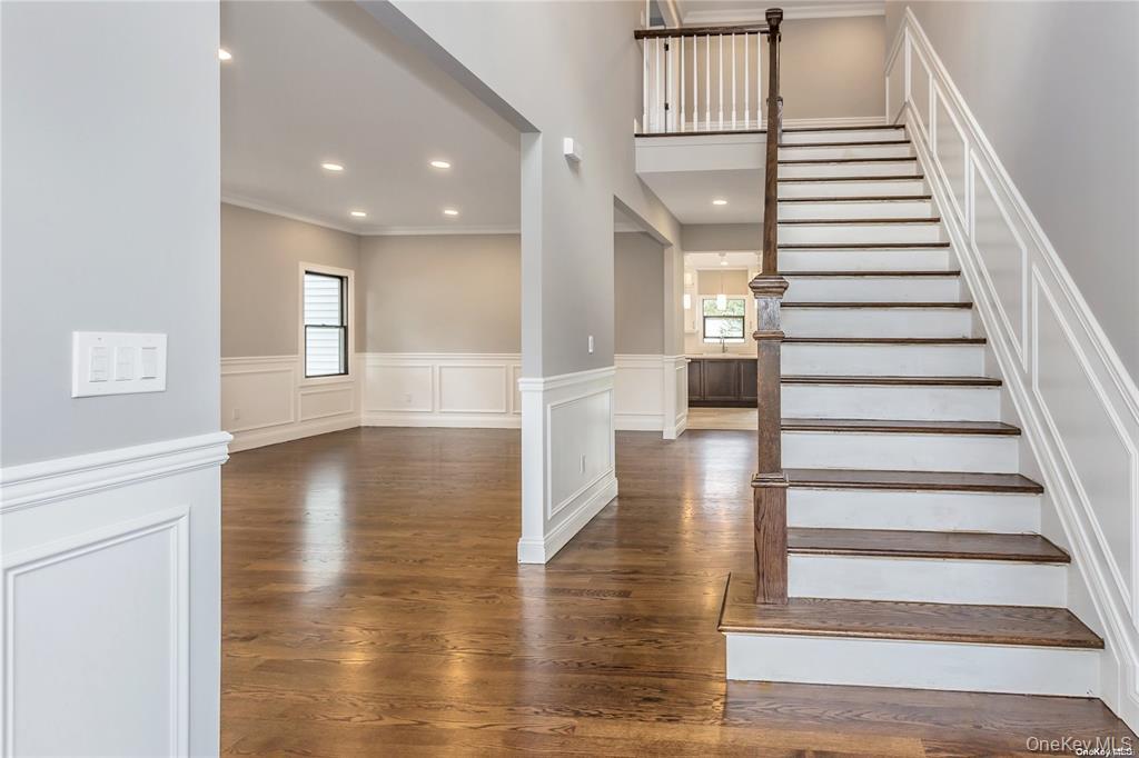 21 Cypress Avenue, Bethpage, NY 11714