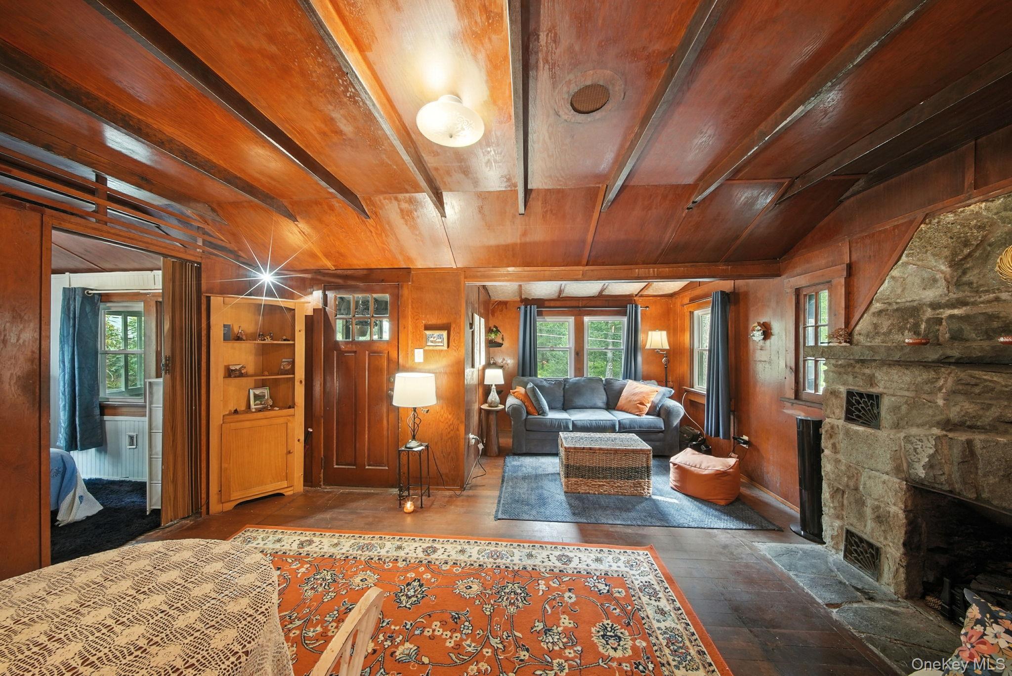 34 W Adirondack Tr Tr, Smallwood, NY 12720