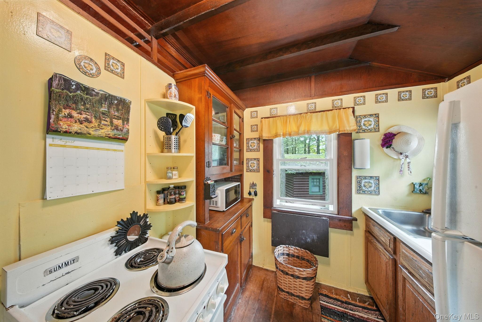 34 W Adirondack Tr Tr, Smallwood, NY 12720