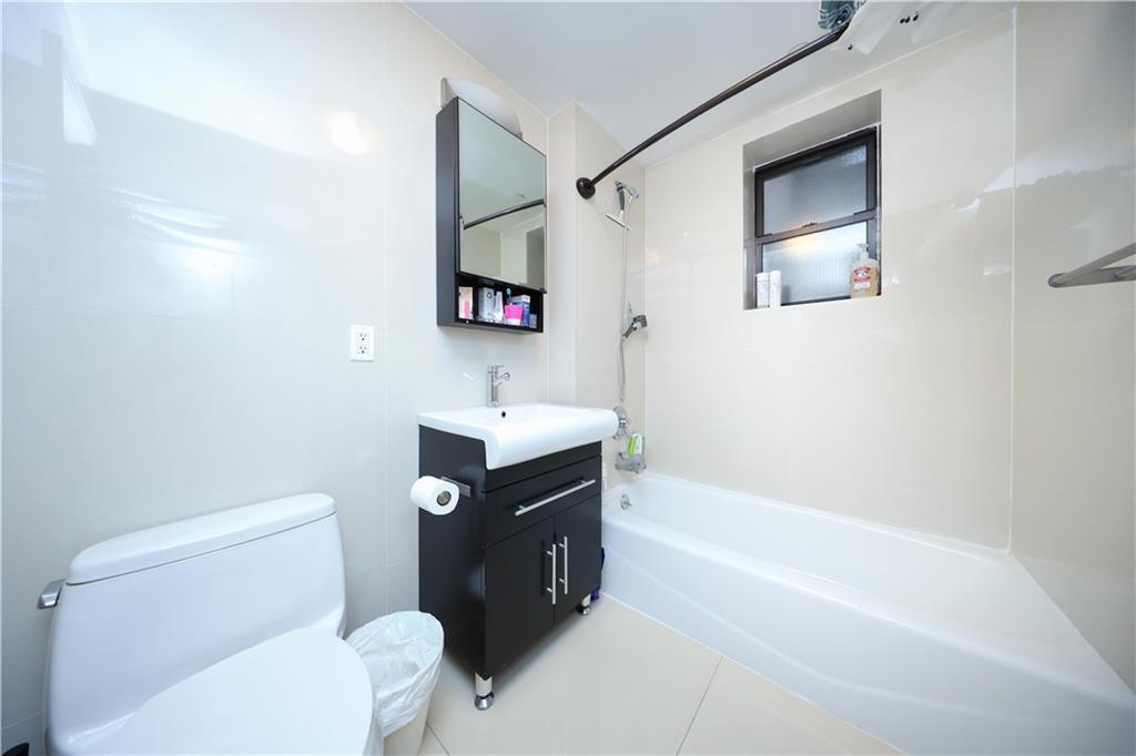 1520 W 10th Street # 2A, Brooklyn, NY 11204