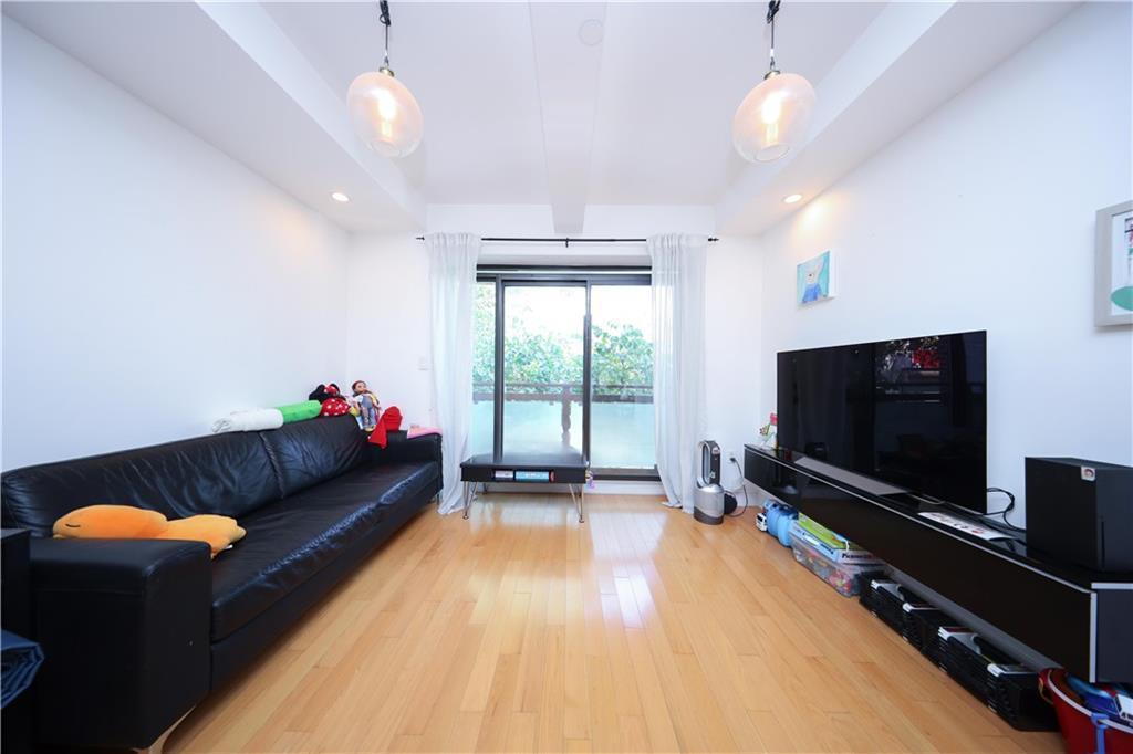 1520 W 10th Street # 2A, Brooklyn, NY 11204