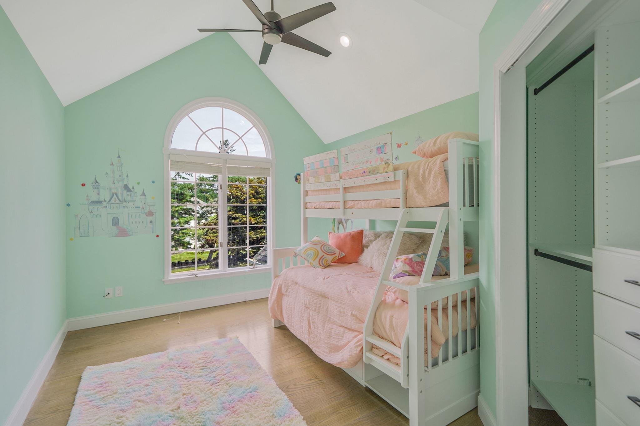 12 Griffen Court, Miller Place, NY 11764