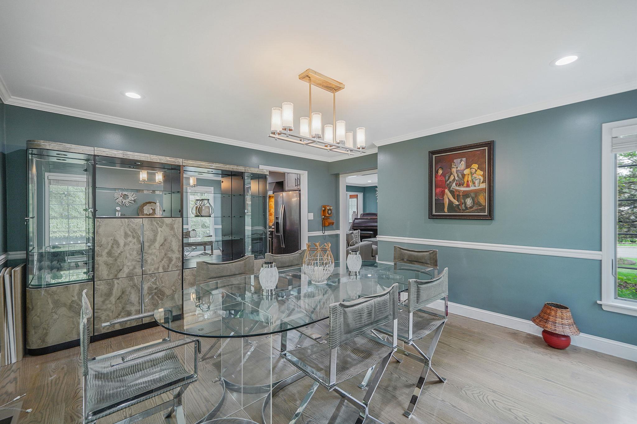 12 Griffen Court, Miller Place, NY 11764