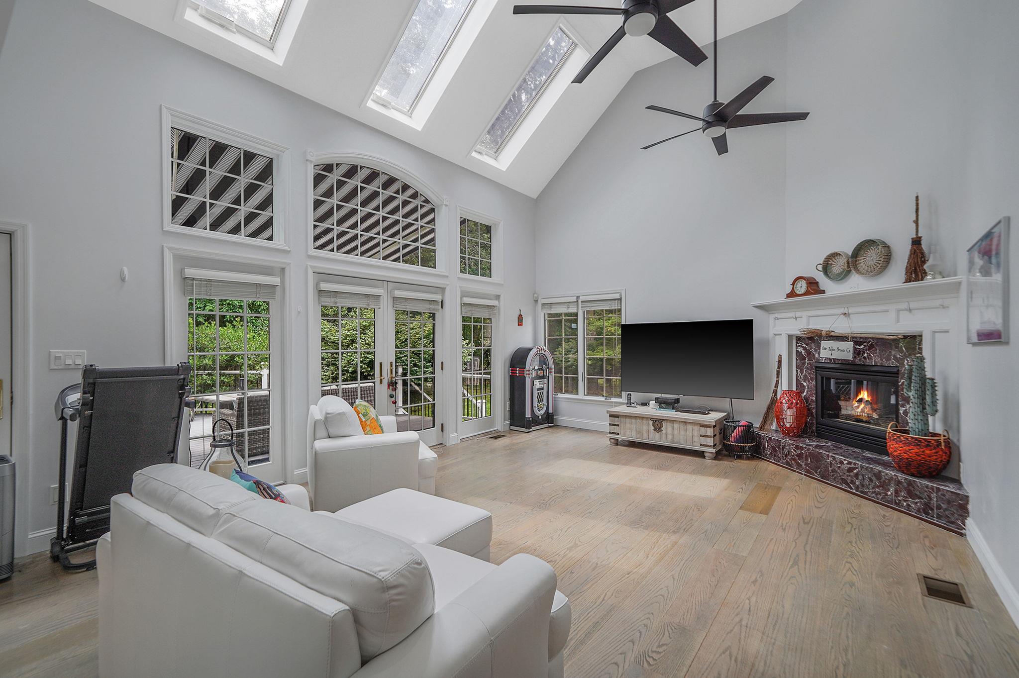 12 Griffen Court, Miller Place, NY 11764