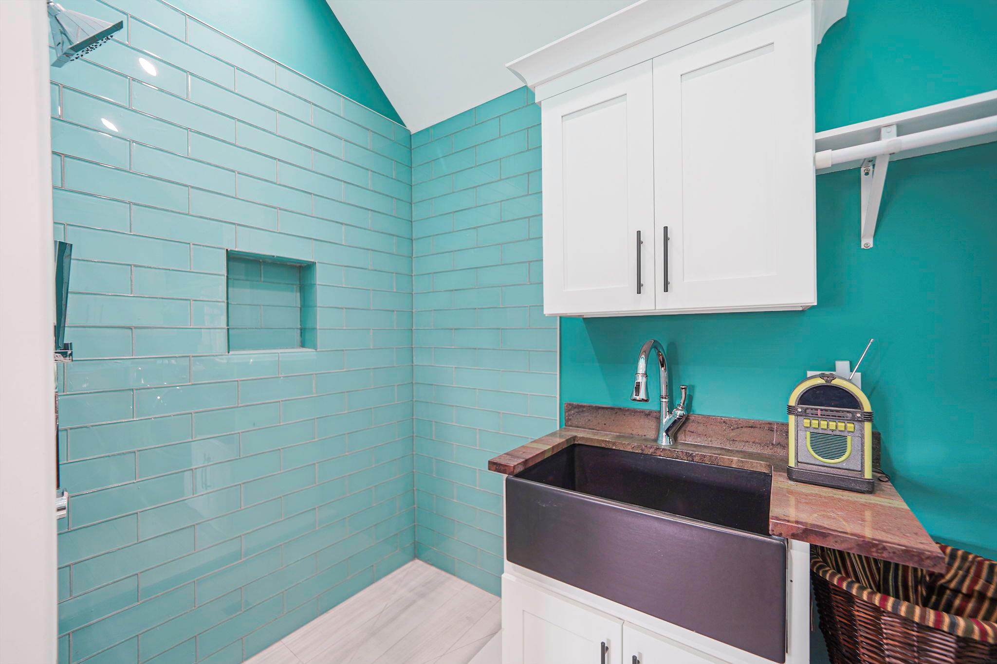 12 Griffen Court, Miller Place, NY 11764