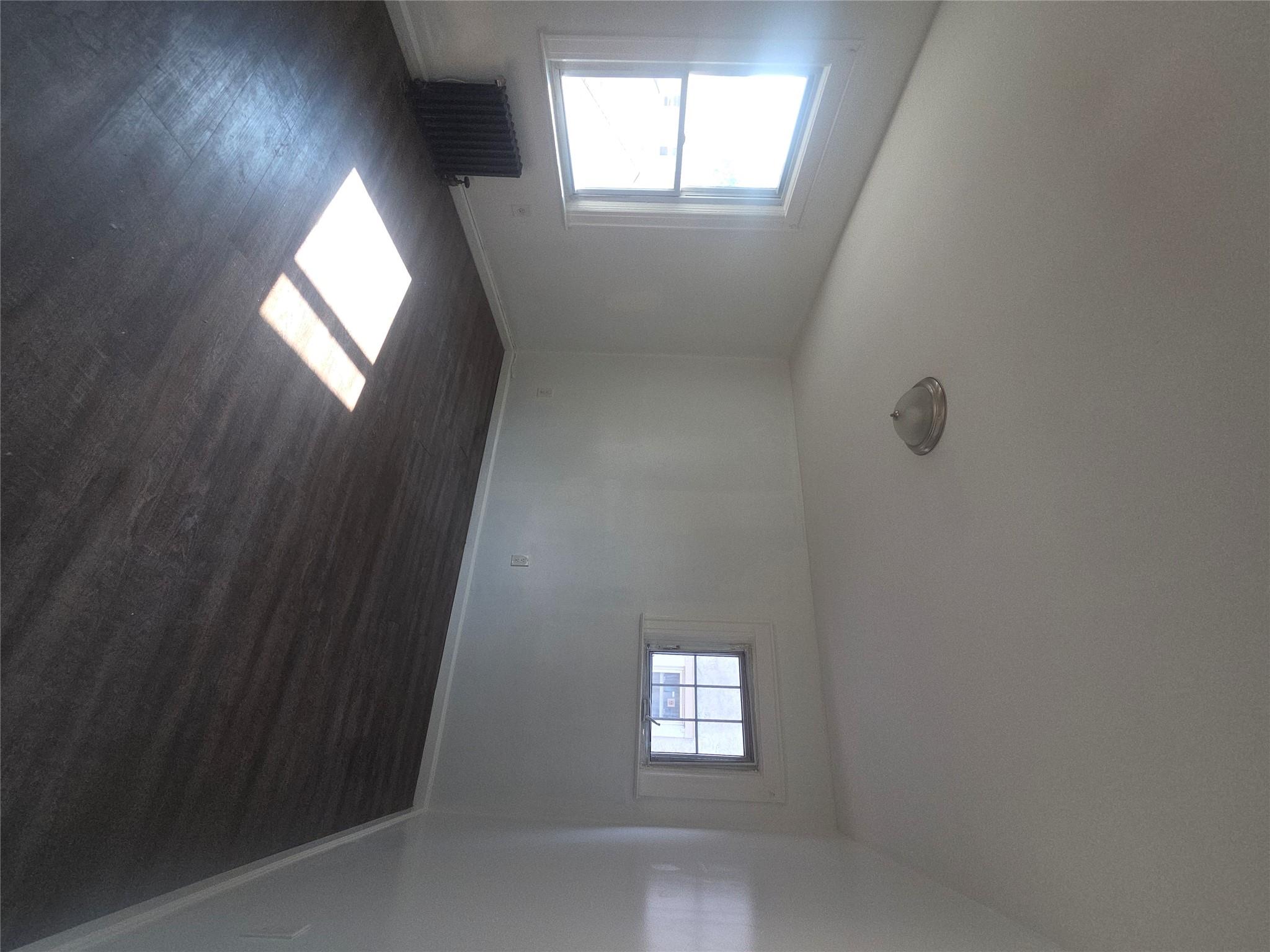 10532 192nd Street, Saint Albans, NY 11412