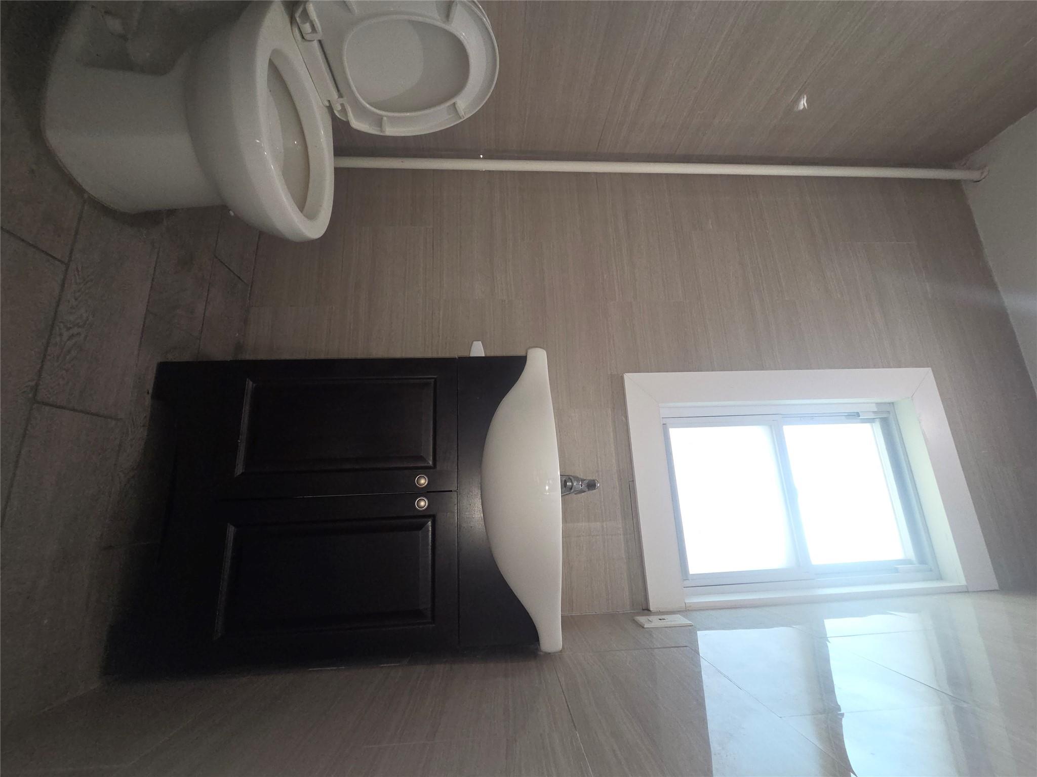 10532 192nd Street, Saint Albans, NY 11412