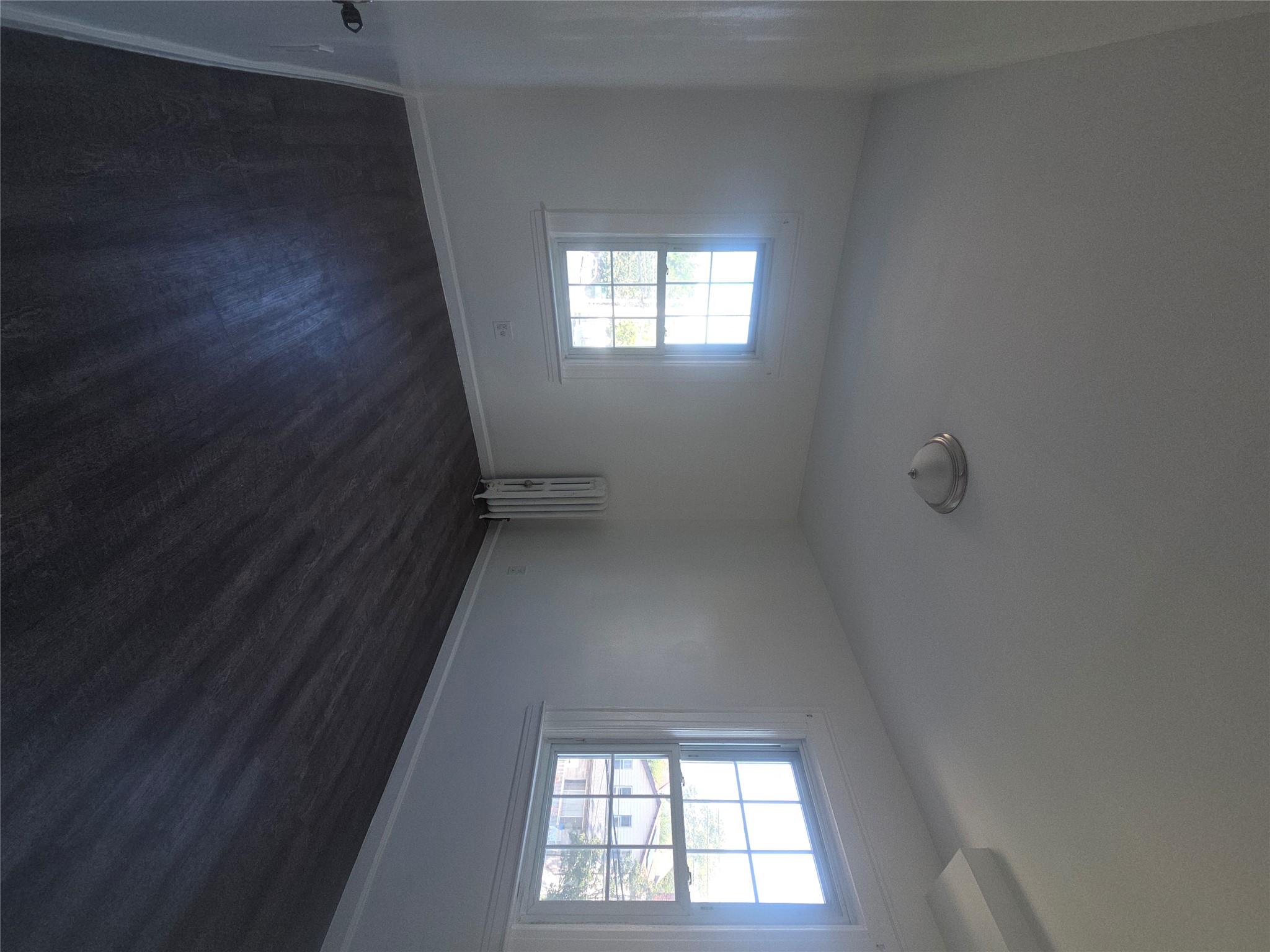 10532 192nd Street, Saint Albans, NY 11412