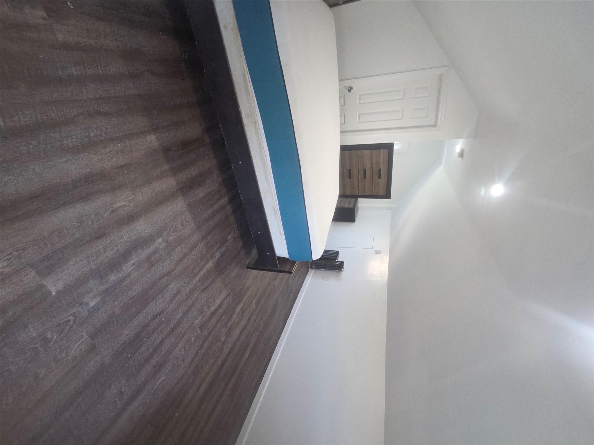 10532 192nd Street, Saint Albans, NY 11412