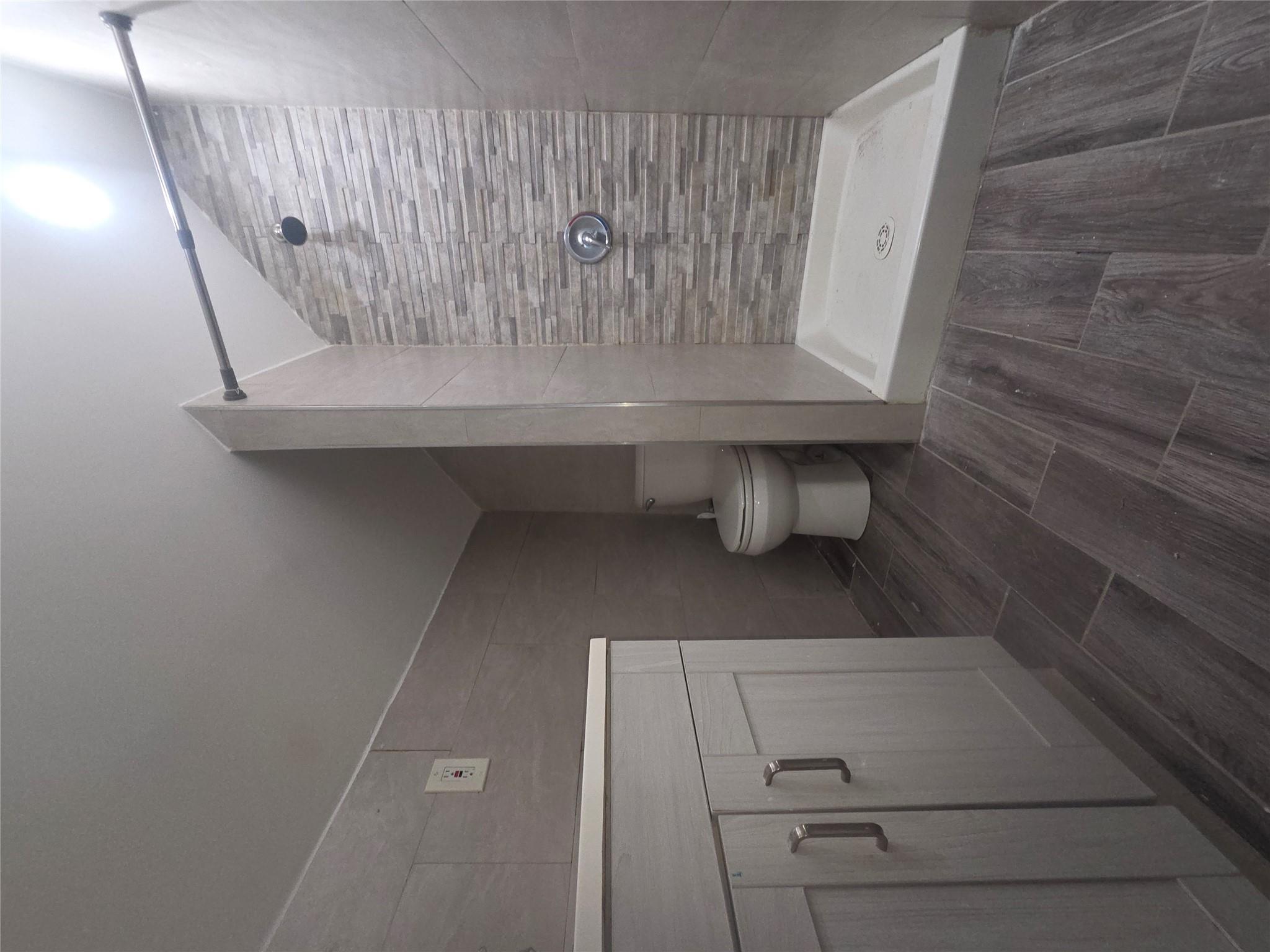 10532 192nd Street, Saint Albans, NY 11412