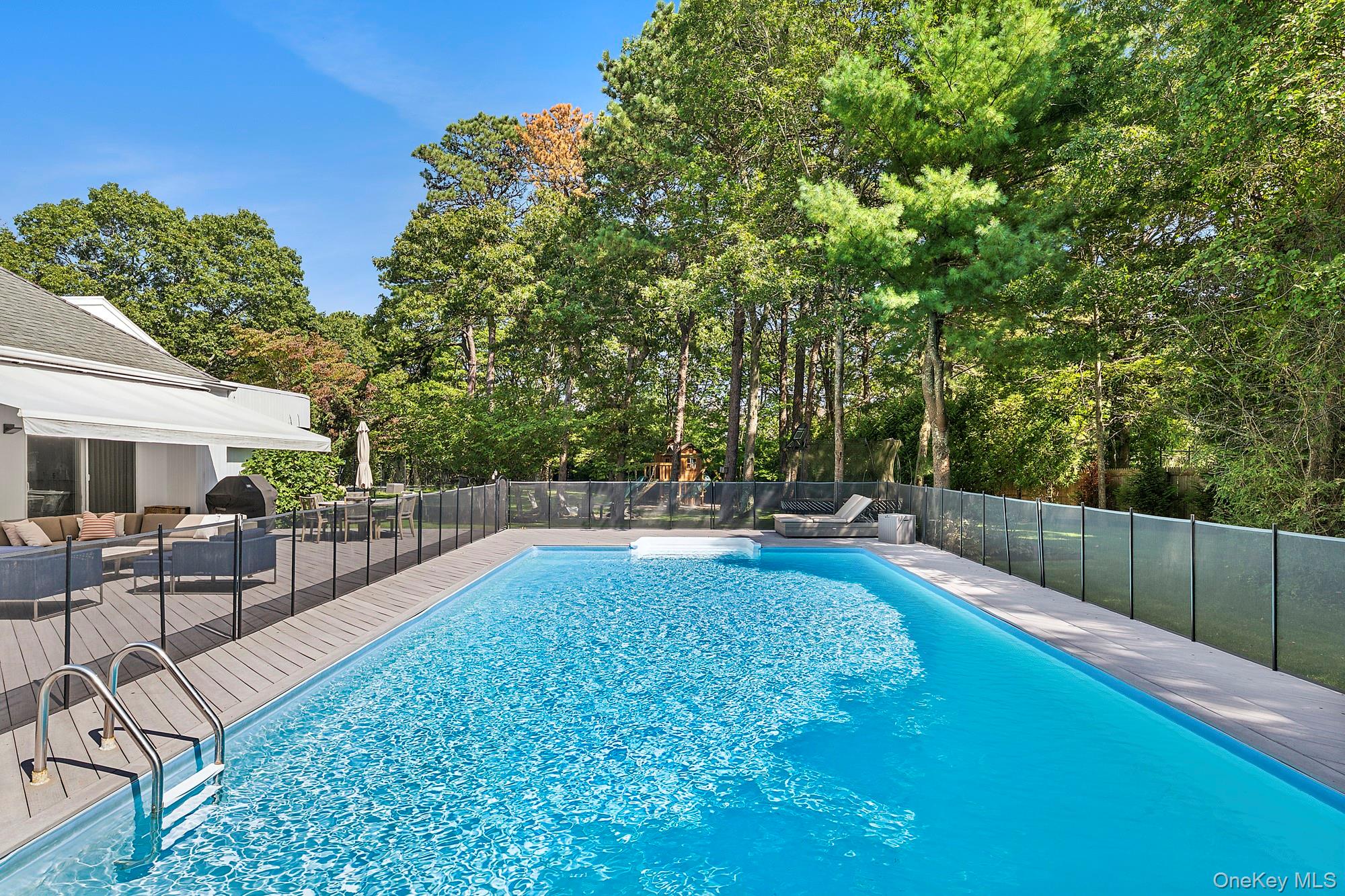 12 Honeysuckle Lane, East Quogue, NY 11942