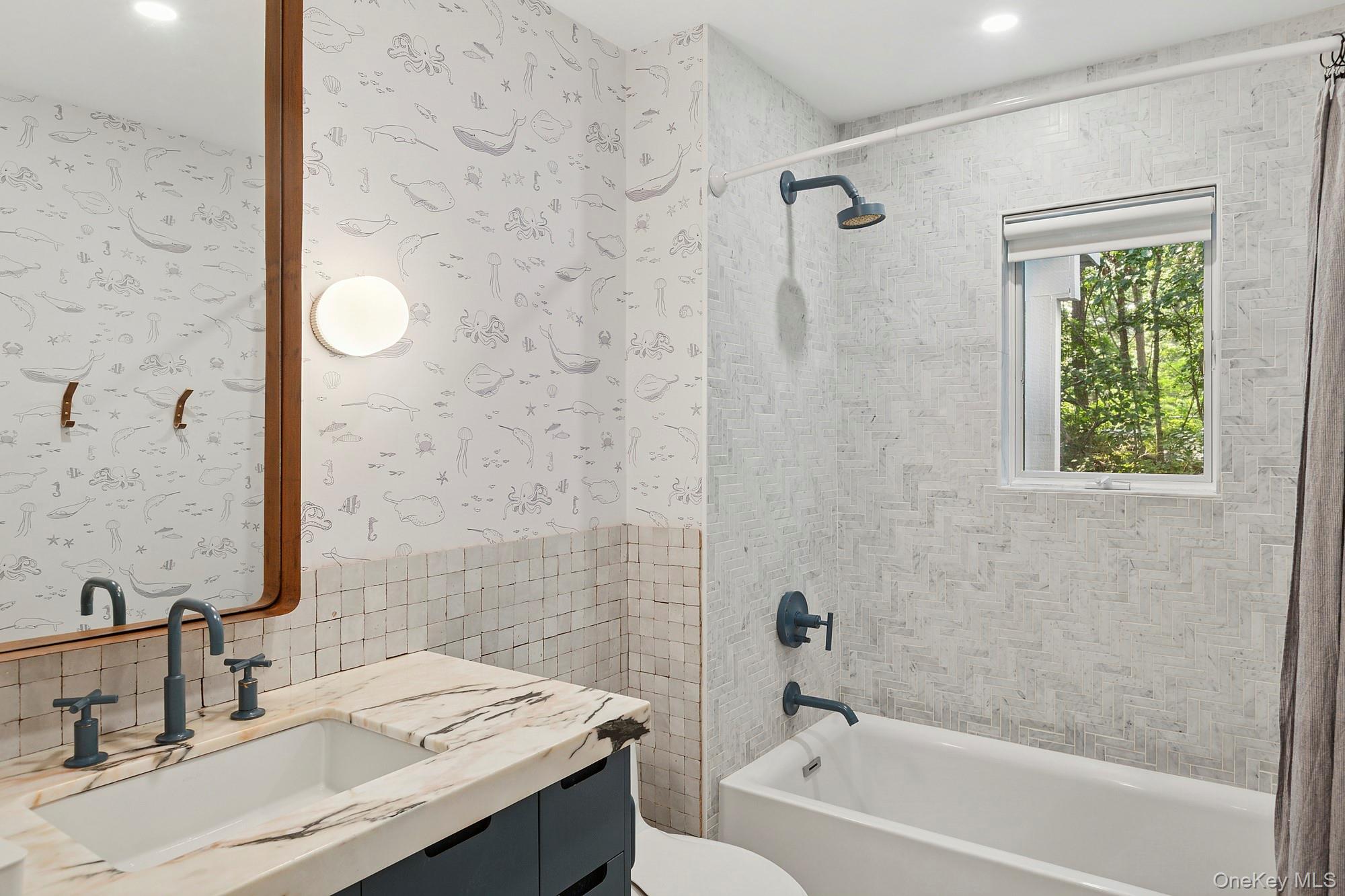 12 Honeysuckle Lane, East Quogue, NY 11942