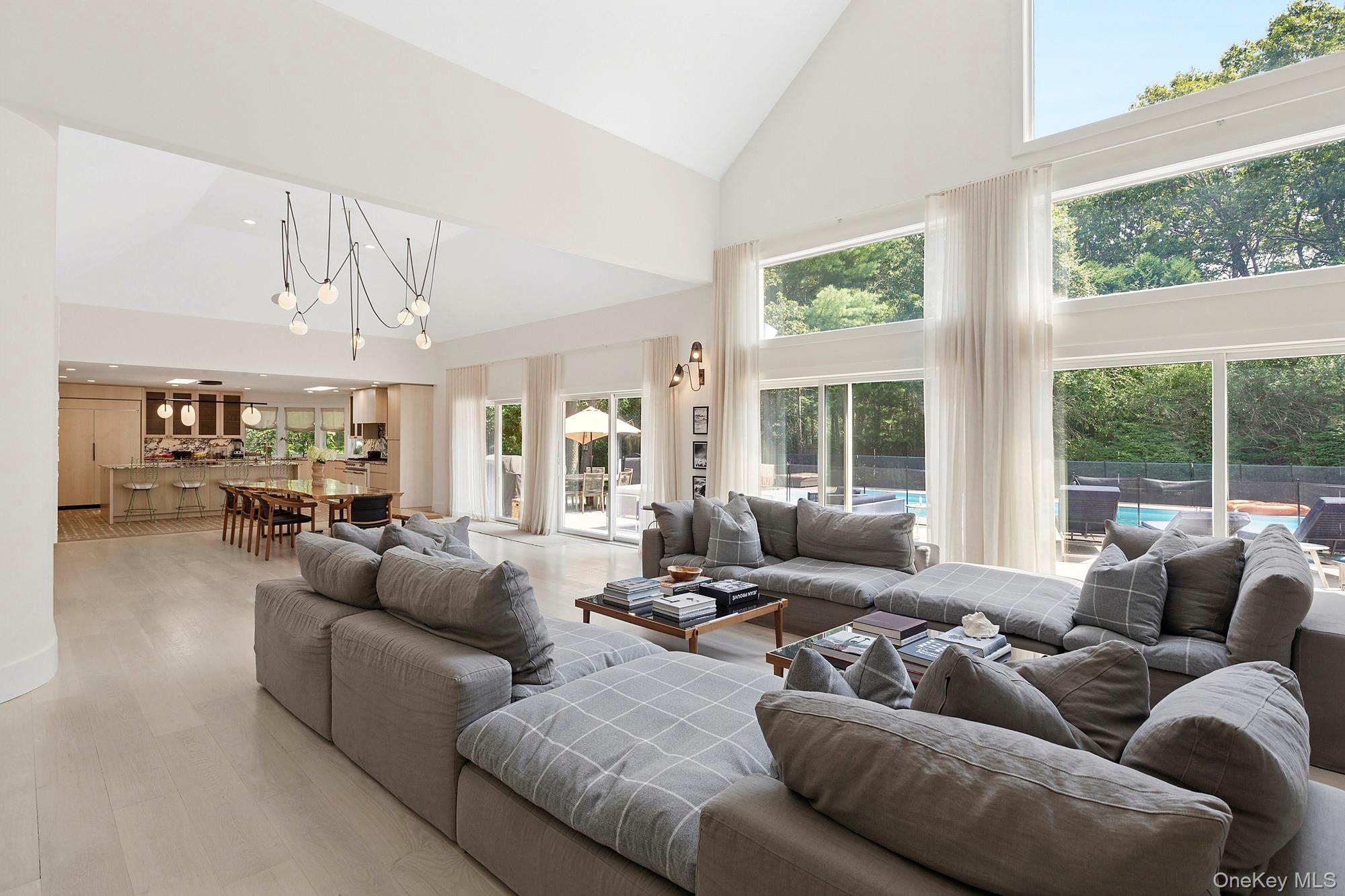 12 Honeysuckle Lane, East Quogue, NY 11942