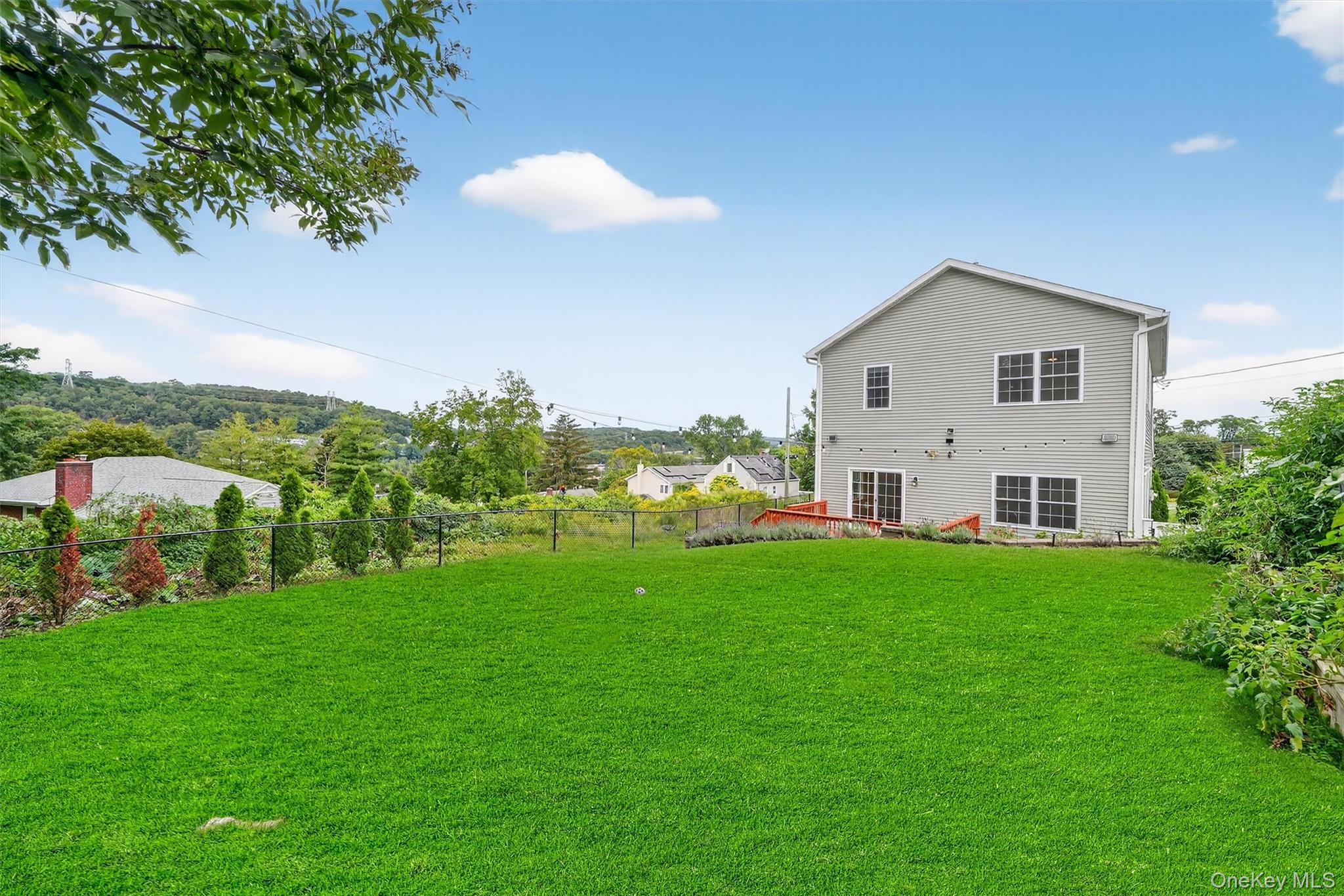 42 E Vincent Street, Elmsford, NY 10523