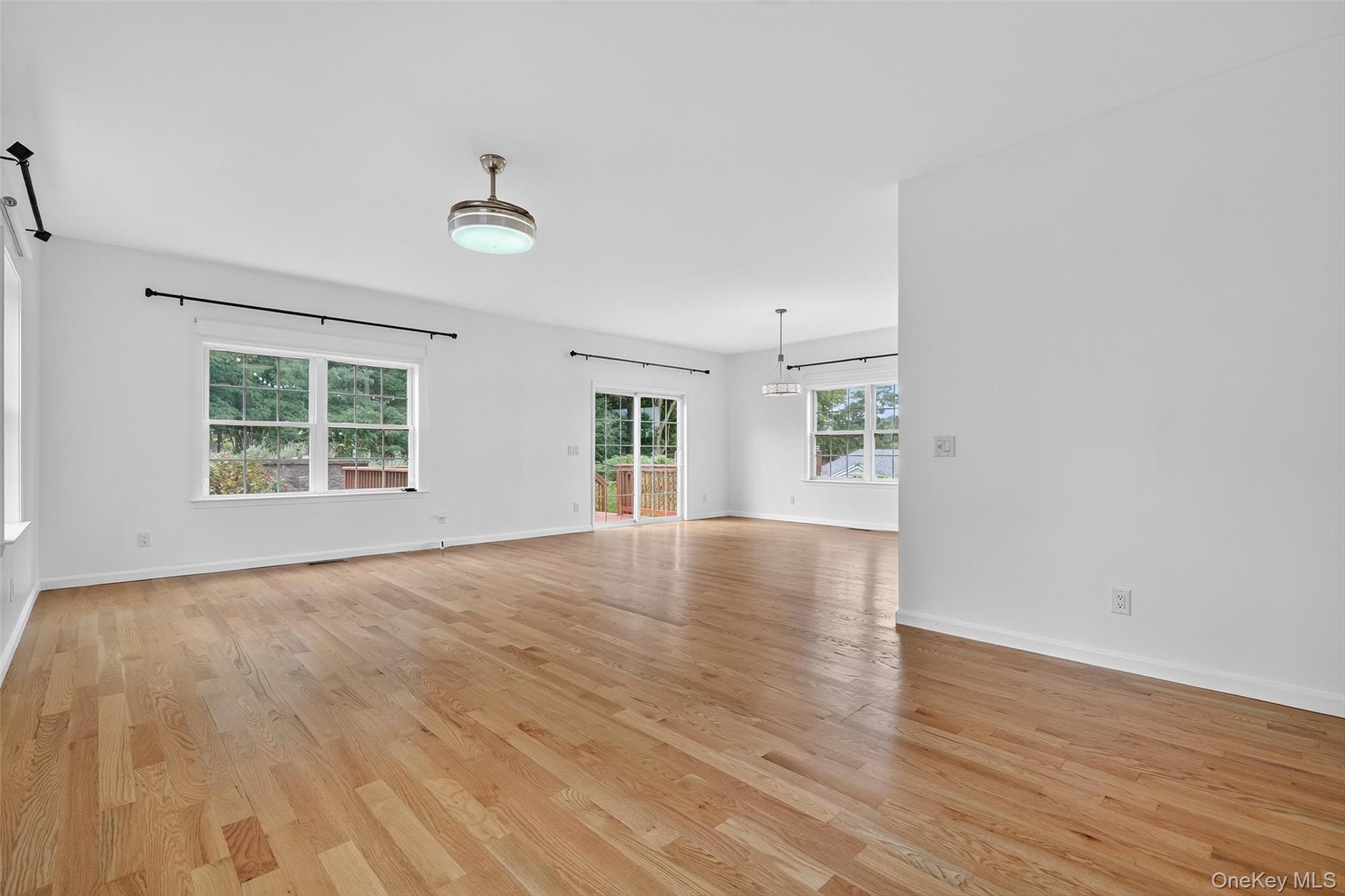 42 E Vincent Street, Elmsford, NY 10523