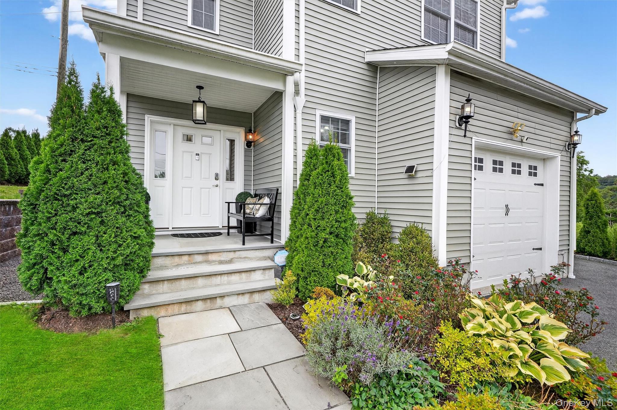 42 E Vincent Street, Elmsford, NY 10523