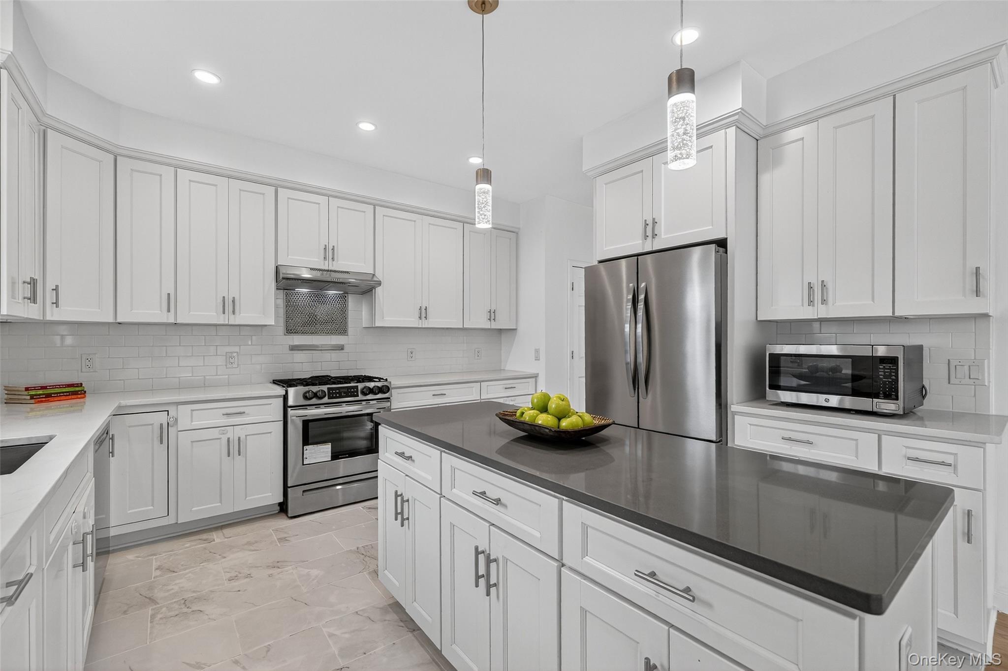 42 E Vincent Street, Elmsford, NY 10523