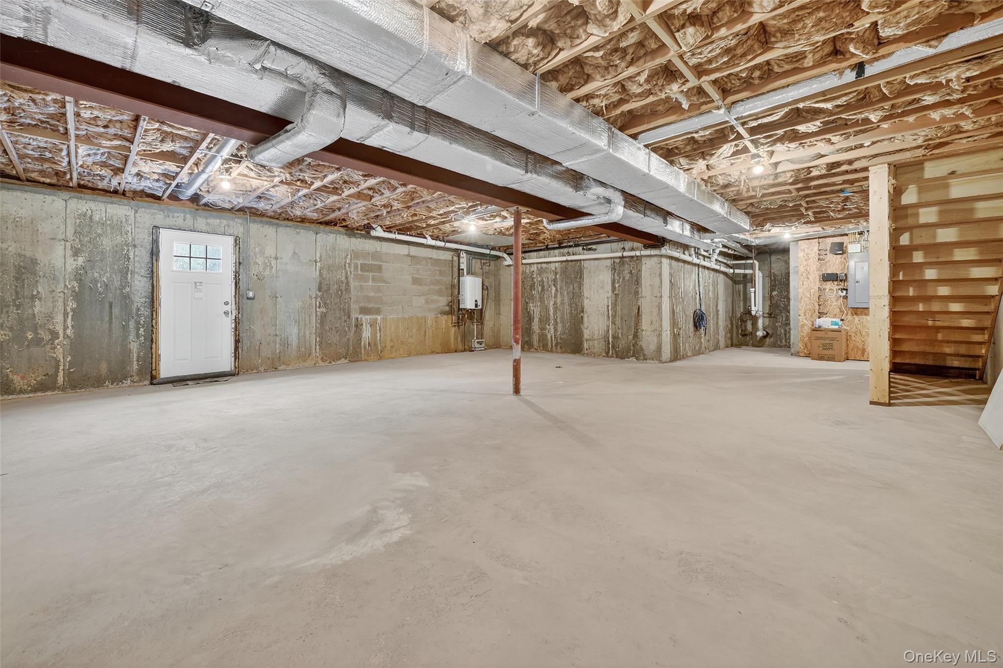 42 E Vincent Street, Elmsford, NY 10523