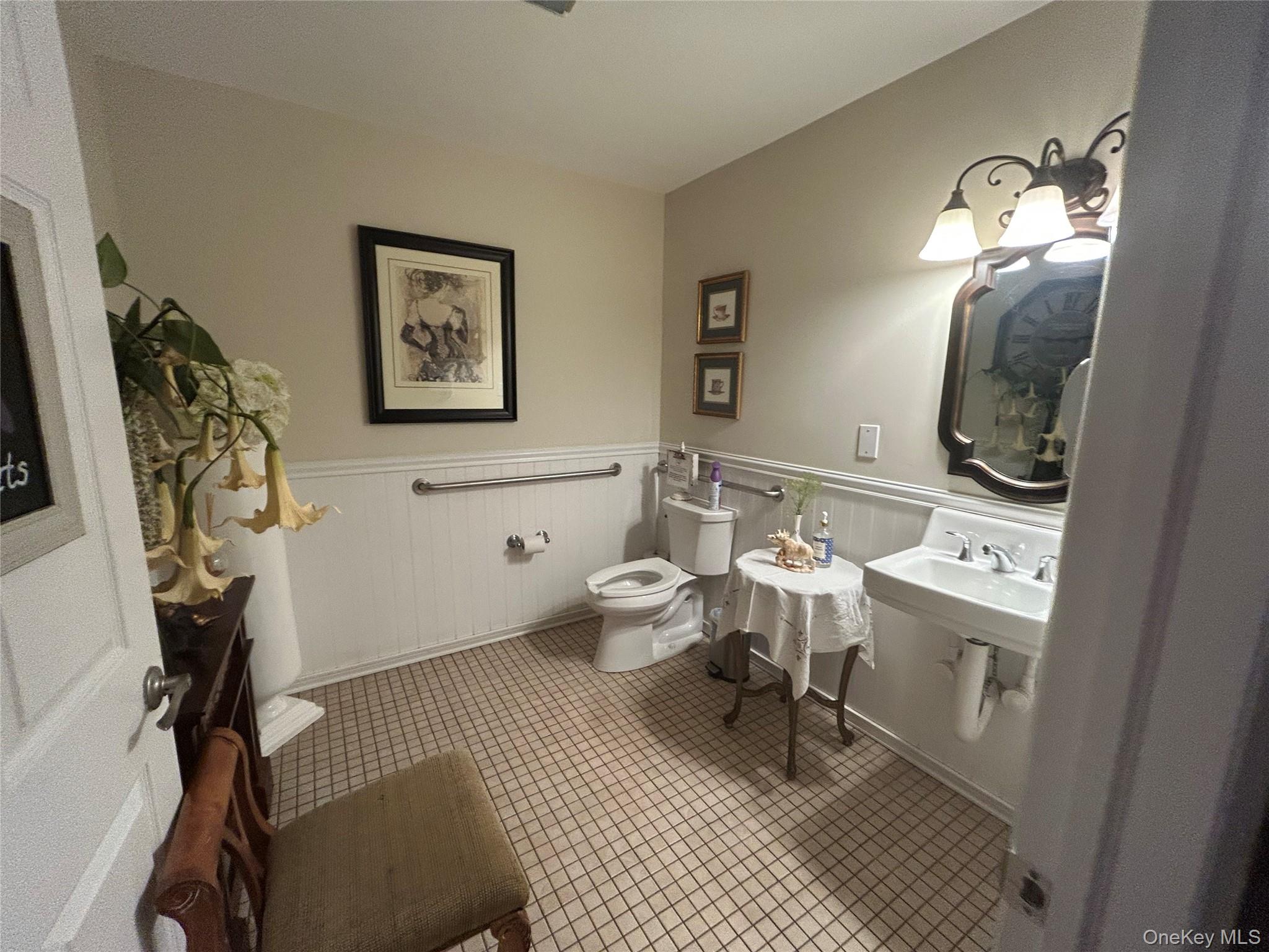 69 Gleneida Avenue, Carmel, NY 10512