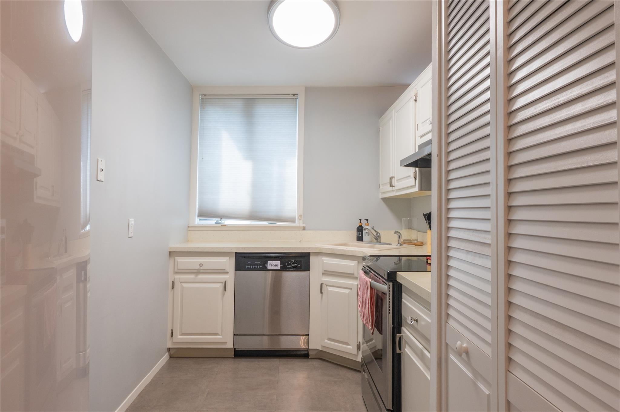 1200 Warburton Avenue # 6, Yonkers, NY 10701