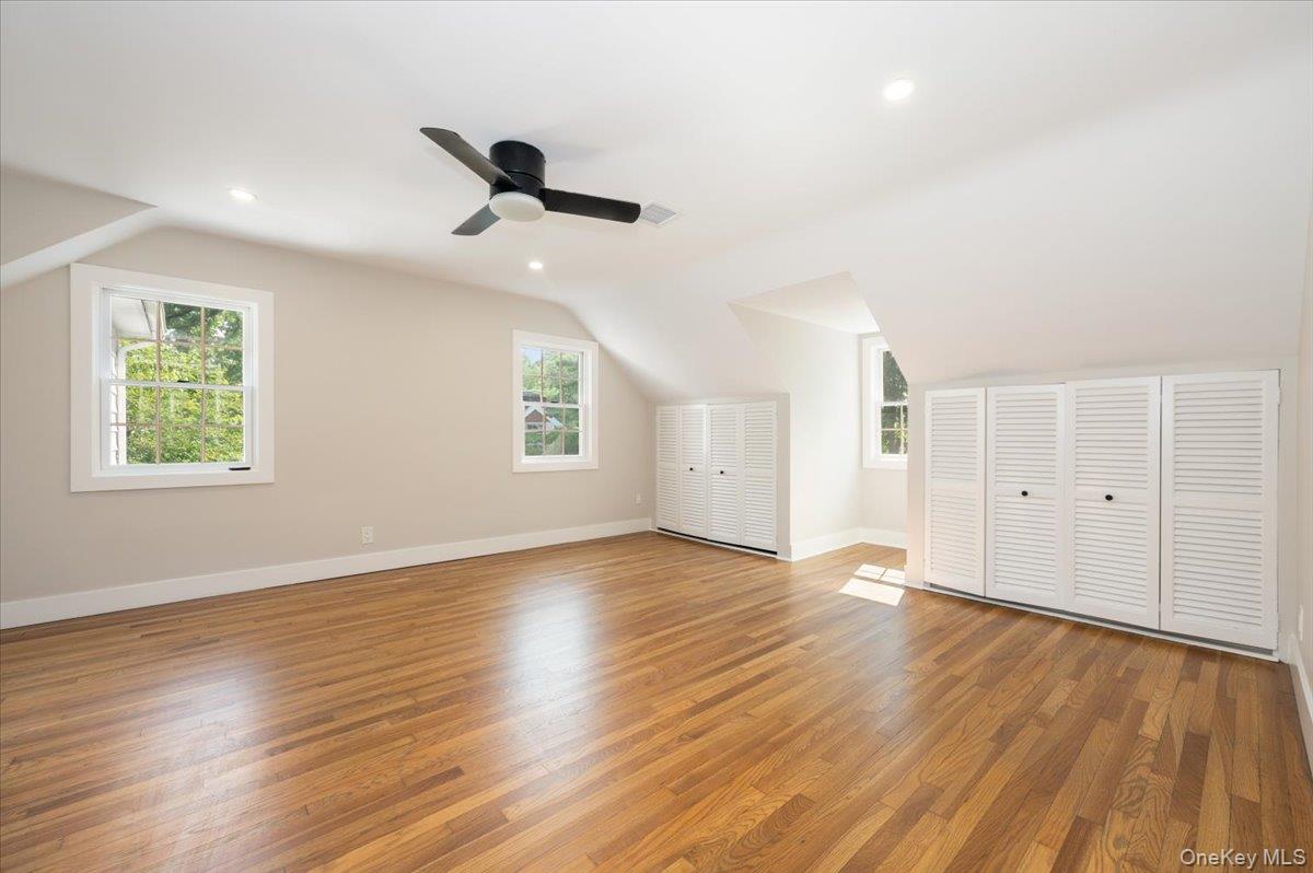 97 Station Road, Great Neck, NY 11023