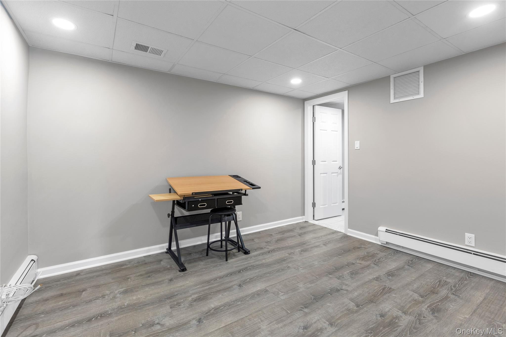 3 Porpoise Court, Northport, NY 11768