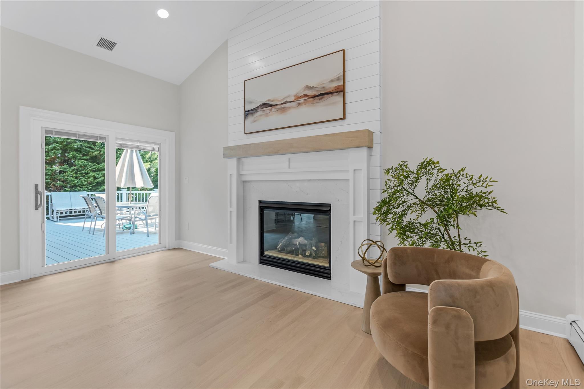 3 Porpoise Court, Northport, NY 11768