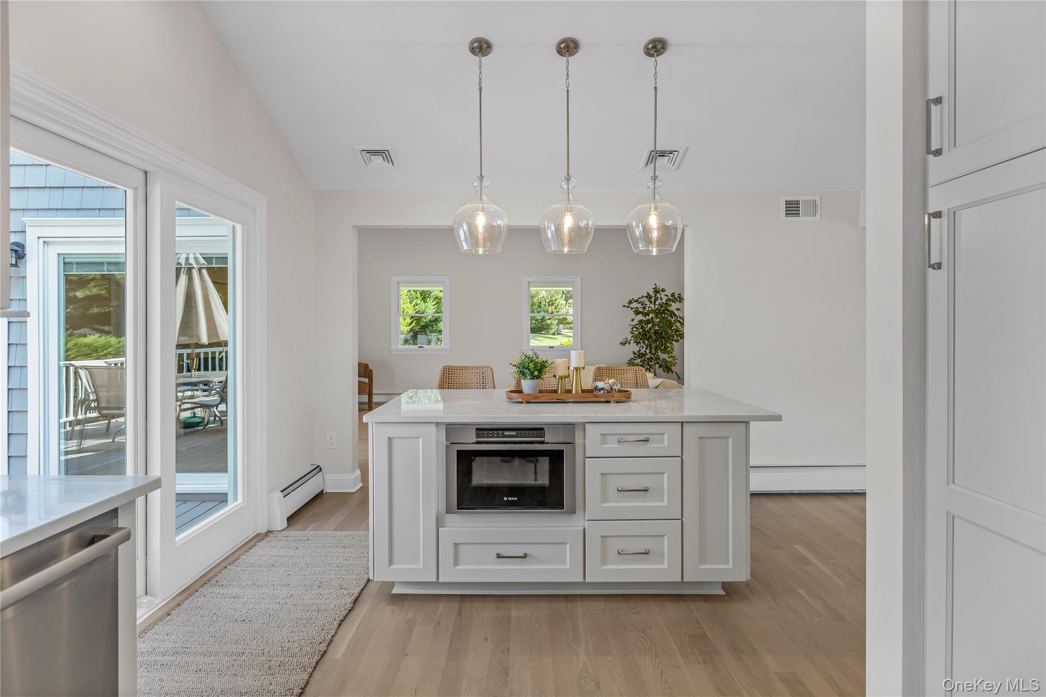 3 Porpoise Court, Northport, NY 11768