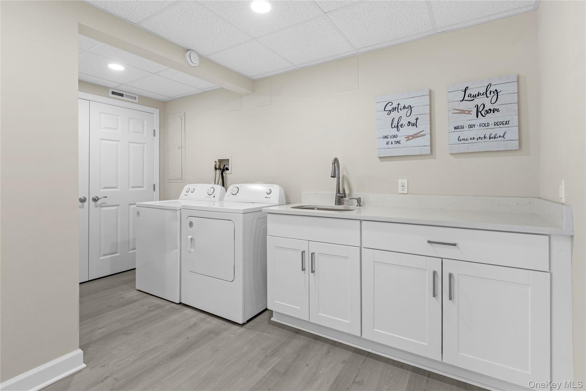 3 Porpoise Court, Northport, NY 11768