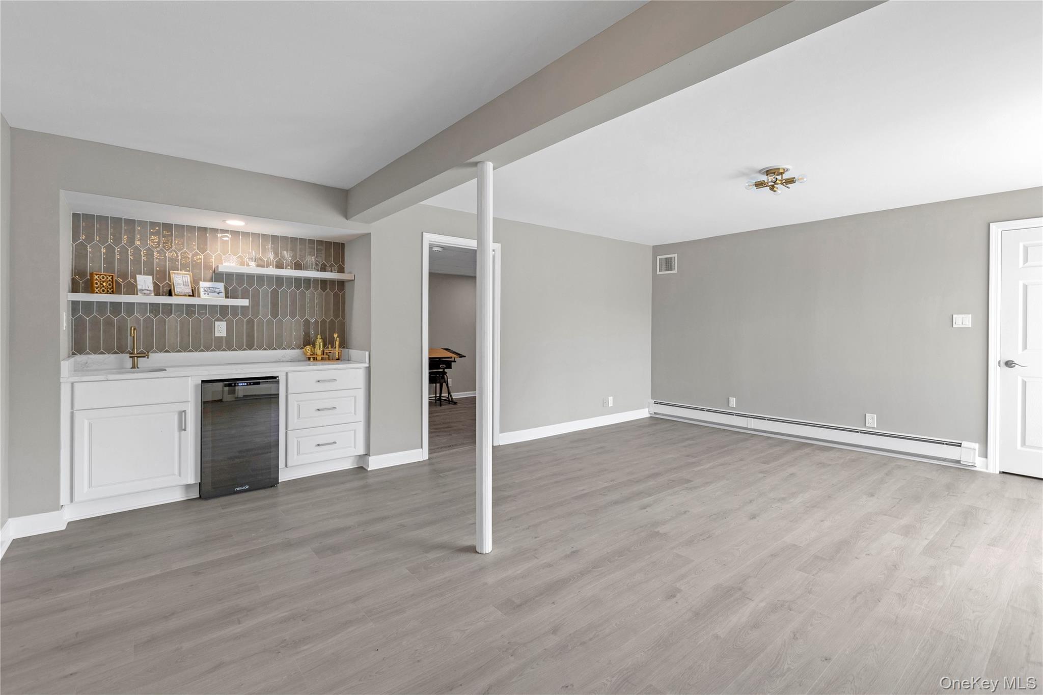 3 Porpoise Court, Northport, NY 11768