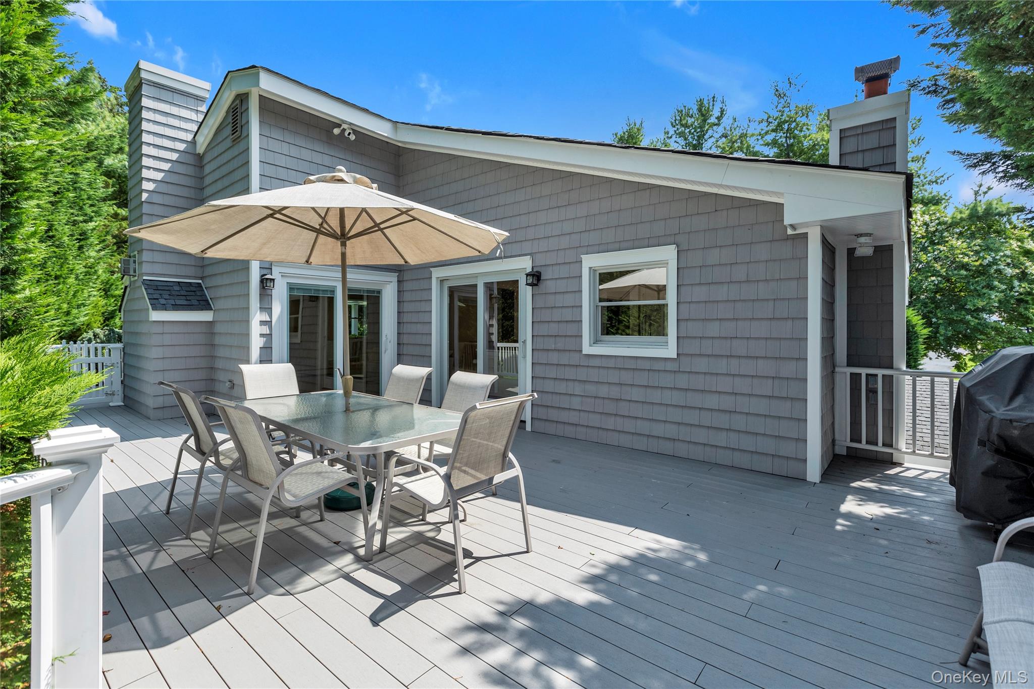 3 Porpoise Court, Northport, NY 11768