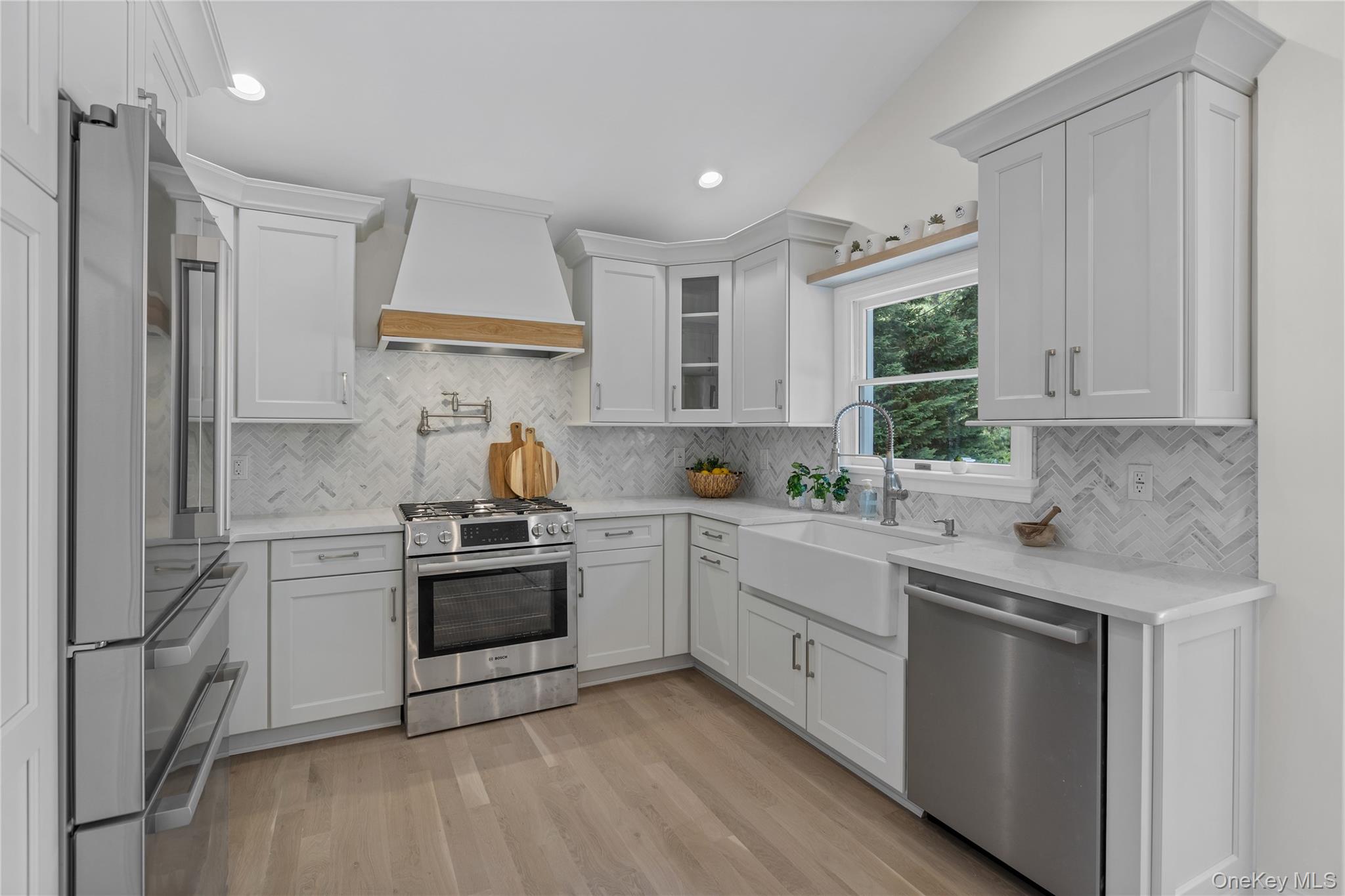 3 Porpoise Court, Northport, NY 11768