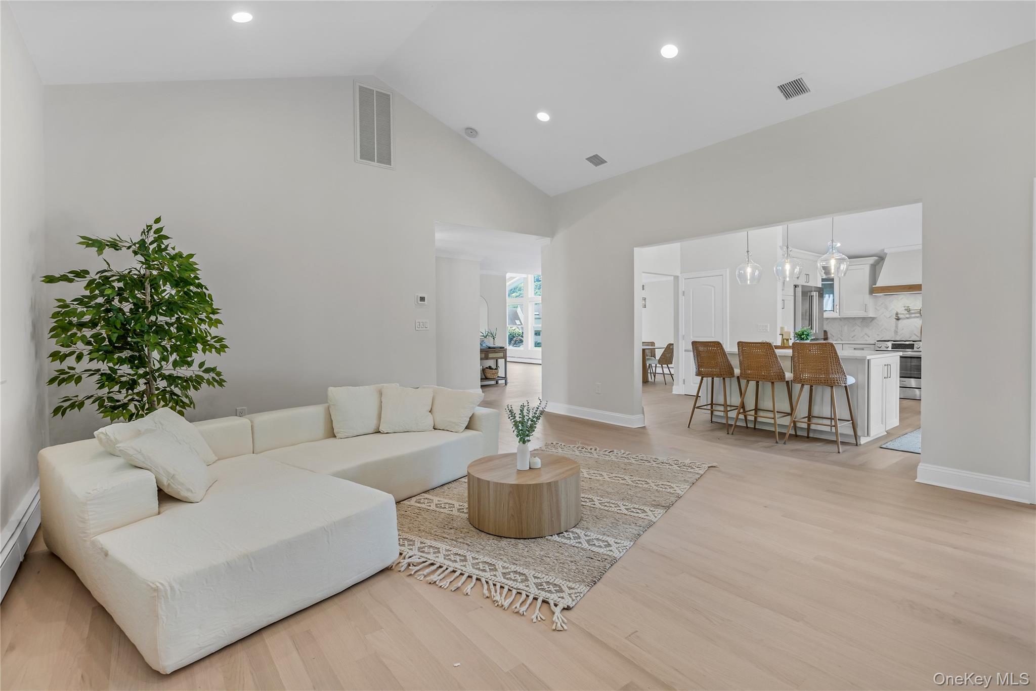 3 Porpoise Court, Northport, NY 11768